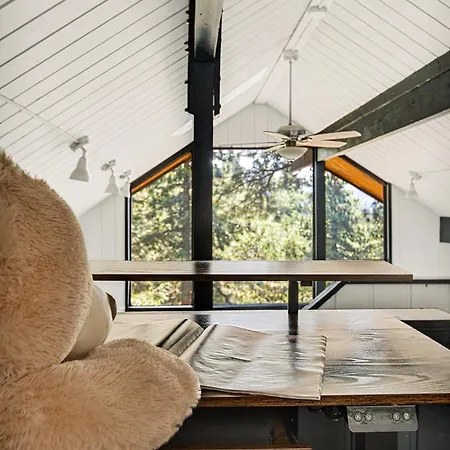 Modern Cabin Near Lakes With Forest Views Running Springs Exterior foto
